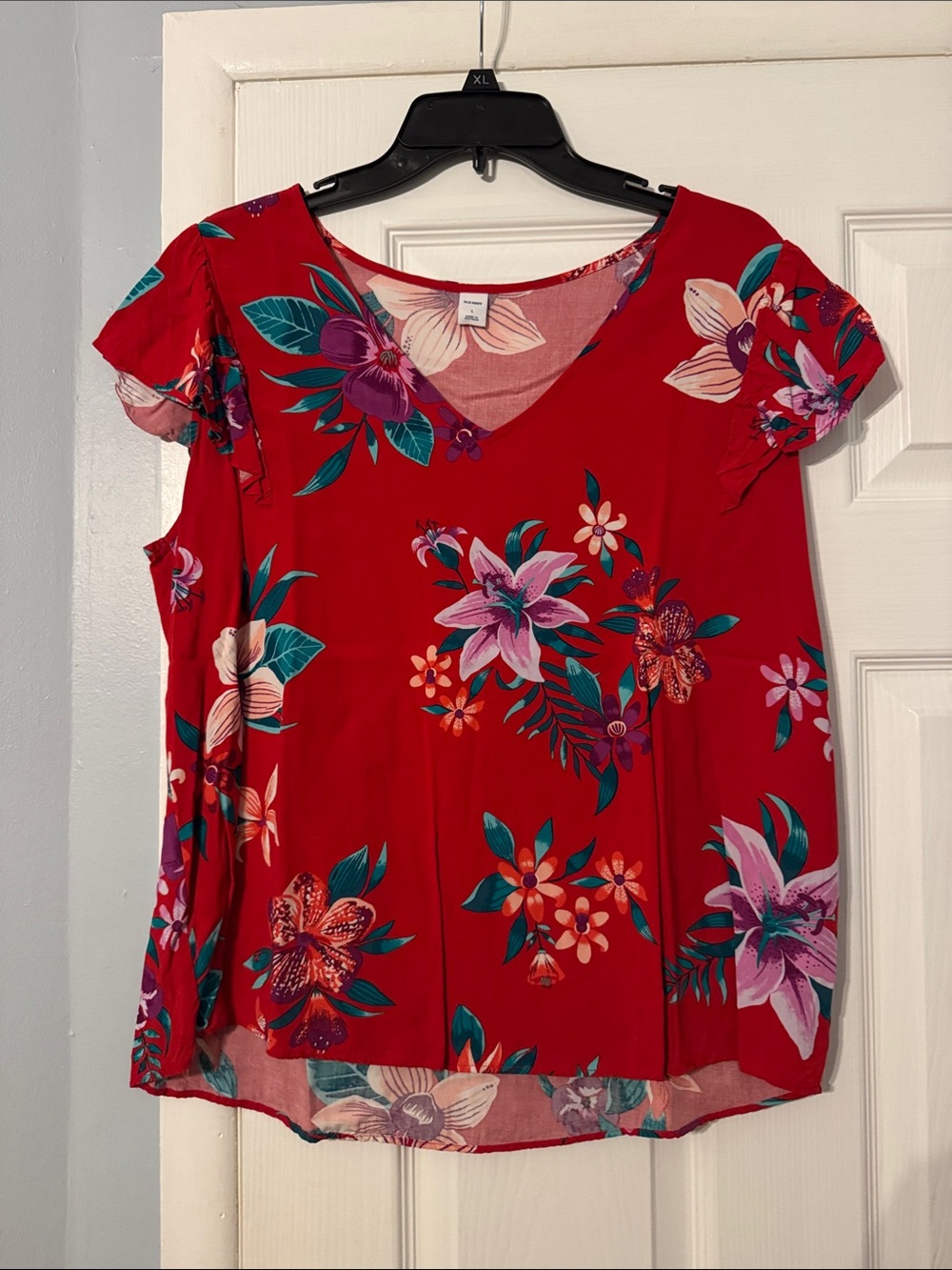 Old Navy Red Floral V-Neck Blouse